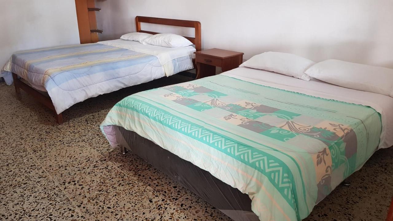 Hotel Balneario Chorillano Villavicencio Esterno foto