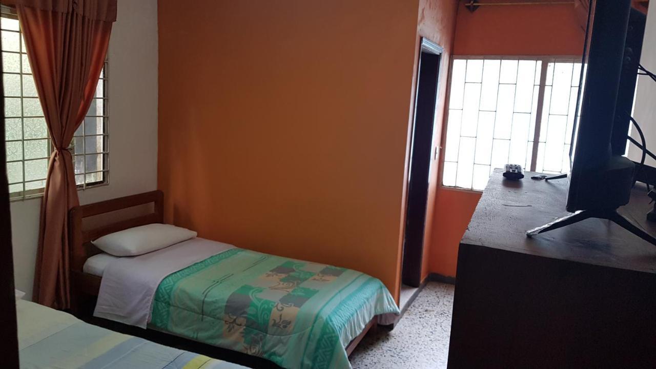 Hotel Balneario Chorillano Villavicencio Esterno foto